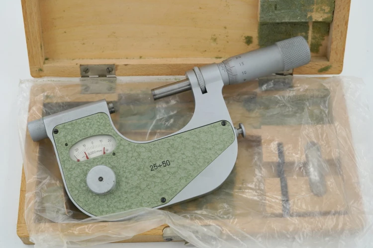 Mikrometr czujnikowy (pasametr) FWP VIS MMCc 25-50 mm